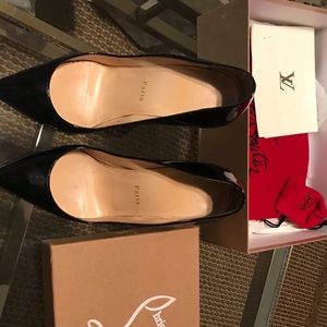 Christian Louboutin Shoes size 8.5